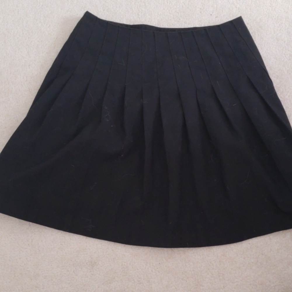 Skirt - Picture 2 of 2